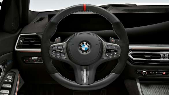 BMW M340i xDrive and M340d xDrive Touring G21 M Performance steering wheel