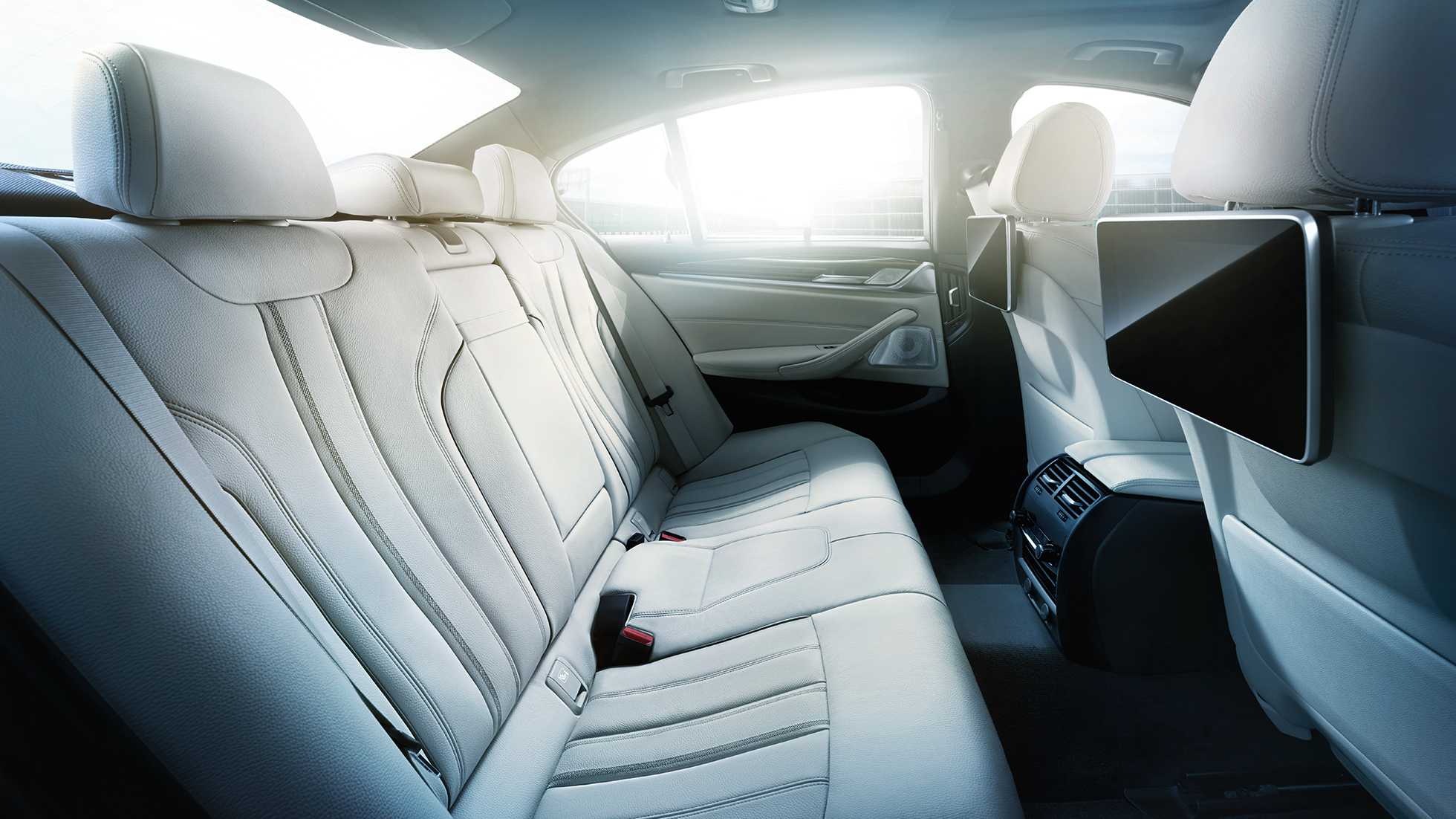 Upholstery BMW 5 Series Sedan G30 Upholstery BMW 5 Series Sedan 540i Sedan Bluestone metallic interior G30