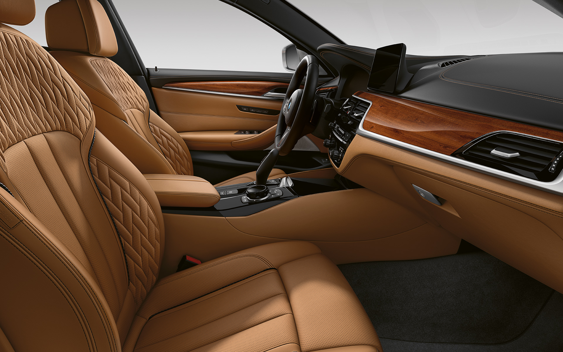 BMW 5 Series Touring G31 LCI interior in BMW Individual Full Merino leather – Smoke White BMW 5 Series Touring G31 Facelift 2020 interior in BMW Individual Full Merino leather – Smoke White
