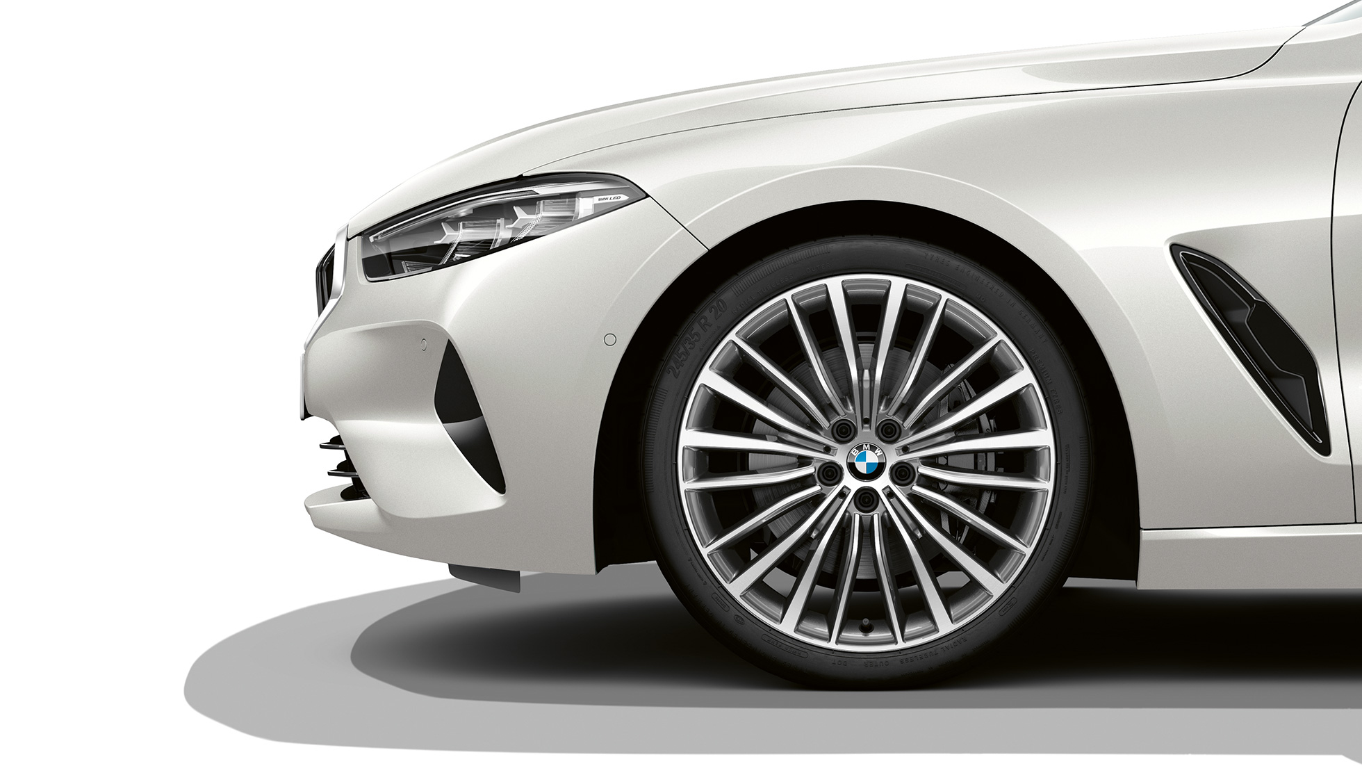 19'' light alloy wheels Multi-spoke style 731 Bicolor. G15 BMW 8 Series Coupé, 19'' light alloy wheels Multi-spoke style 731 Bicolor. G15