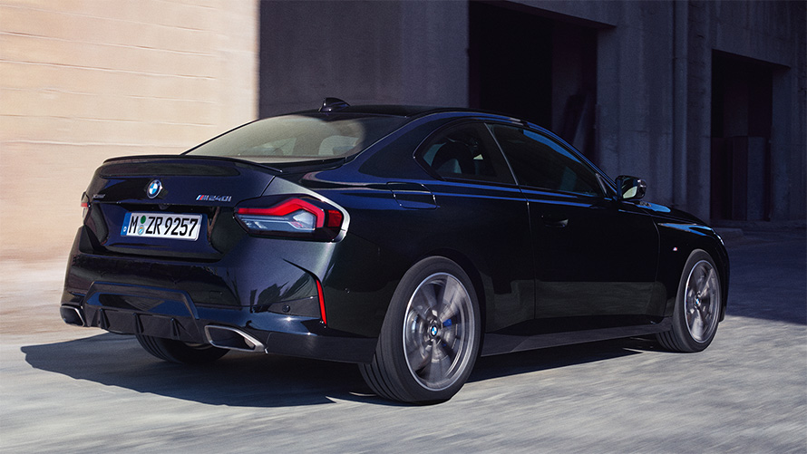 Athletic rear BMW M240i G42 