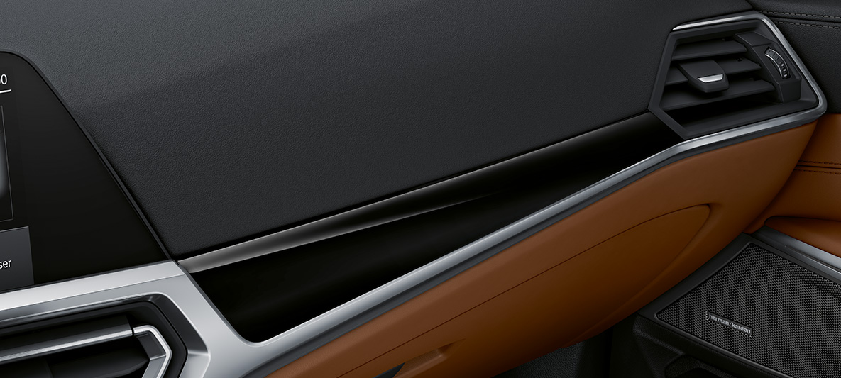 BMW Individual Interior trims piano finish Black BMW M3 Sedan G80 2020 interior BMW Individual Interior trims piano finish Black with highlight trim finisher Pearl Chrome BMW M3 Sedan G80 2020 interior