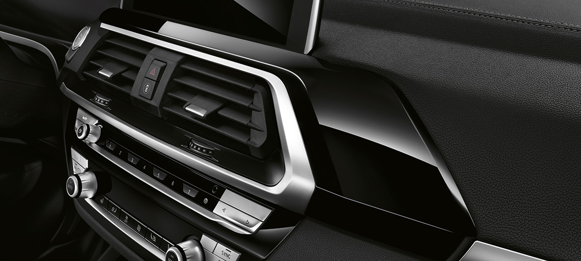 BMW Individual interior trim finishers piano finish Black BMW X4 G02 BMW Individual interior trim finishers piano finish Black BMW X4 G02 2018 interior