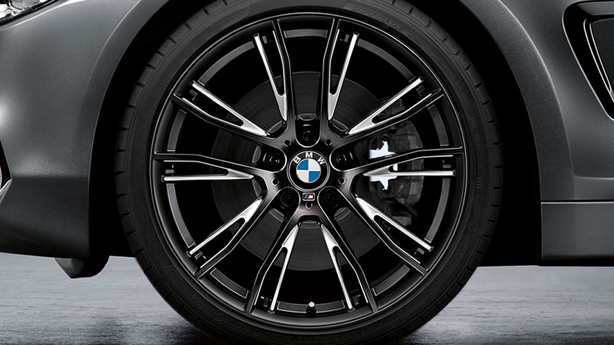Double-spoke style 624, close-up Double-spoke style 624, close-up