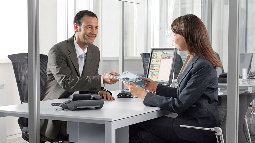 DISCOVER BMW SALES CAREERS DISCOVER BMW SALES CAREERS