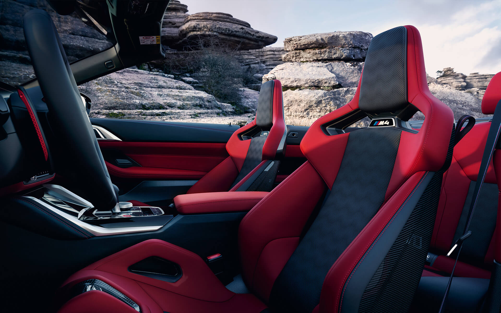 BMW Individual full leather ‘Merino’ fine-grain Fiona Red/ Black BMW Individual full leather ‘Merino’ fine-grain Fiona Red/ Black