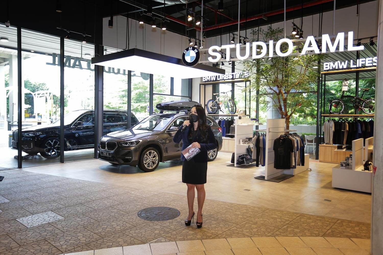 Peresmian BMW Studio Tanjung Barat